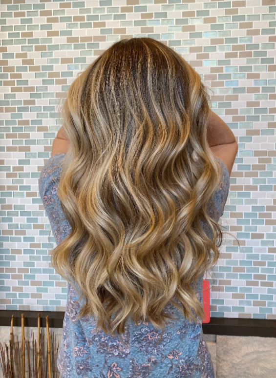 HIGHLIGHTS - Salon Aura